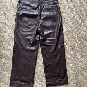Ann Taylor faux leather womens pants in chocolate brown size 6